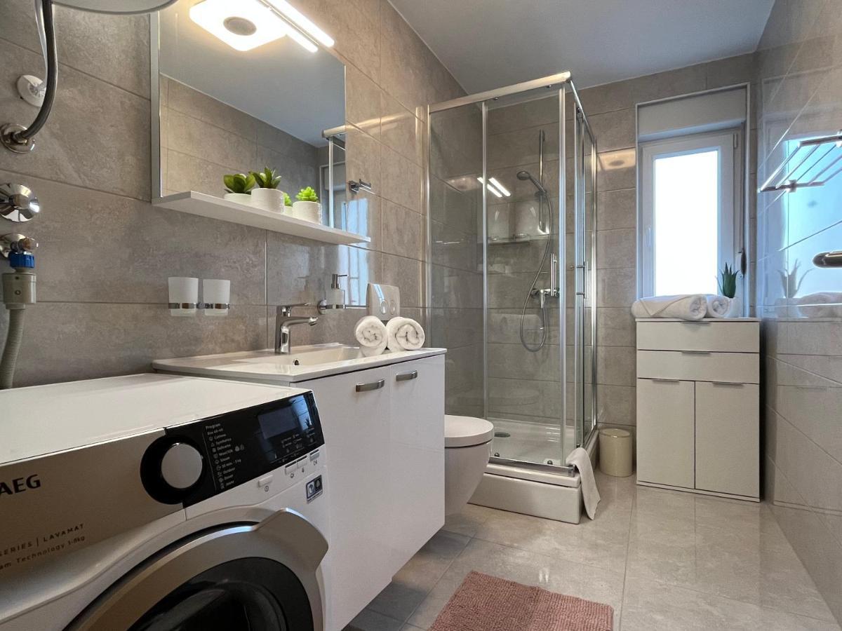 Apartman Yacht 메덜린 외부 사진